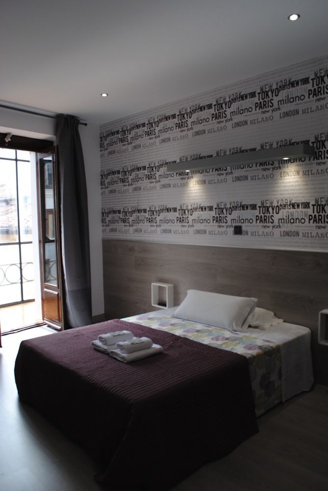 Fuencarral Rooms Madrid Eksteriør bilde