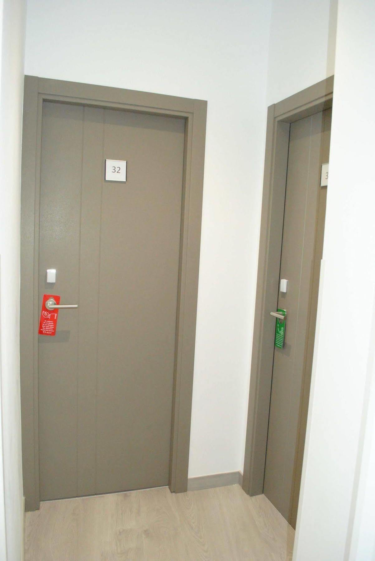 Fuencarral Rooms Madrid Eksteriør bilde