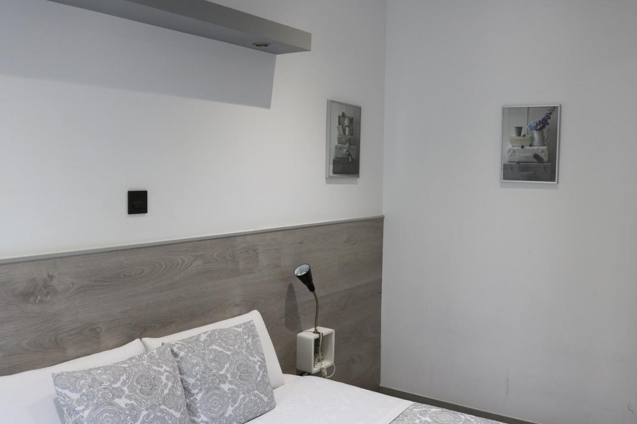 Fuencarral Rooms Madrid Eksteriør bilde