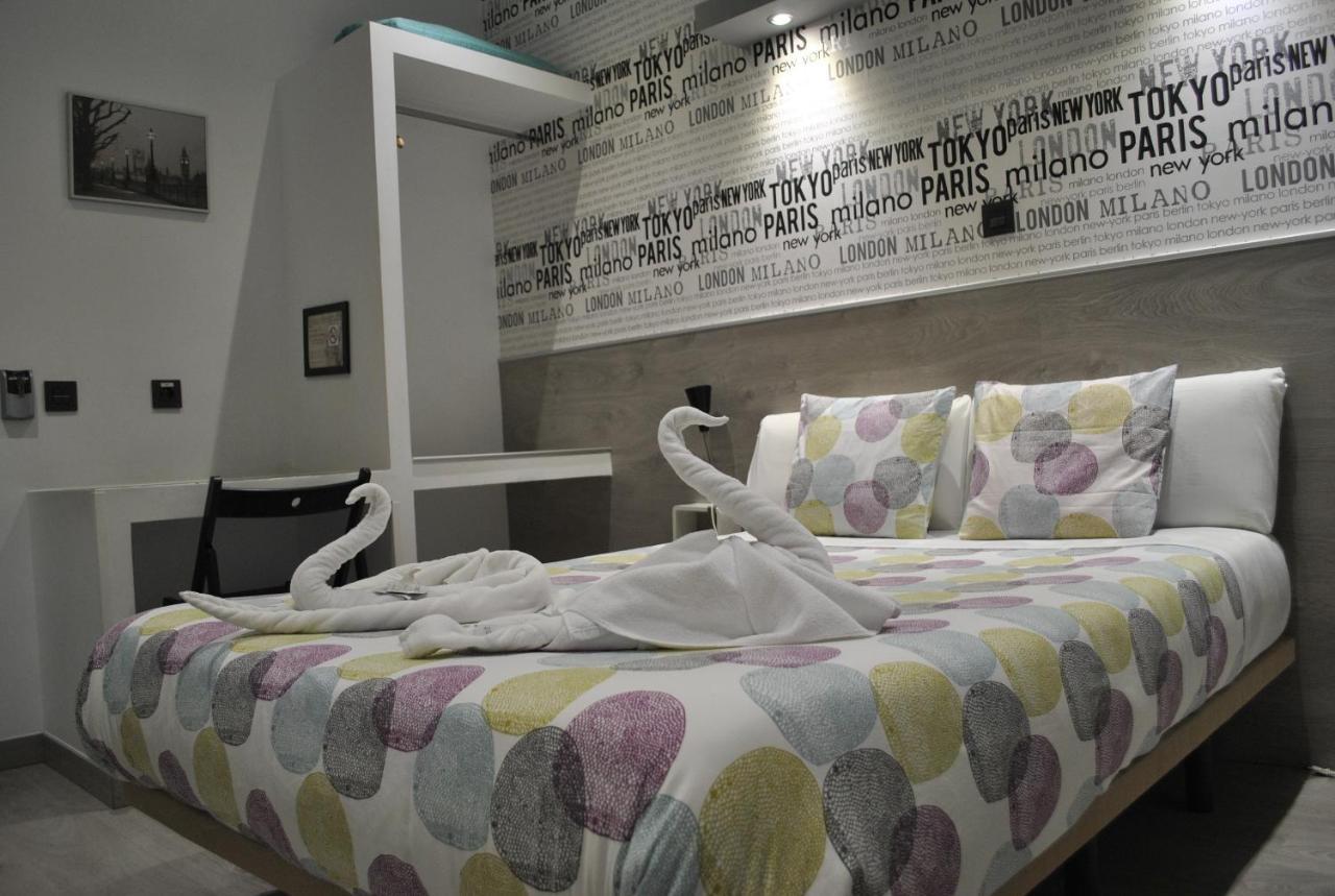 Fuencarral Rooms Madrid Eksteriør bilde