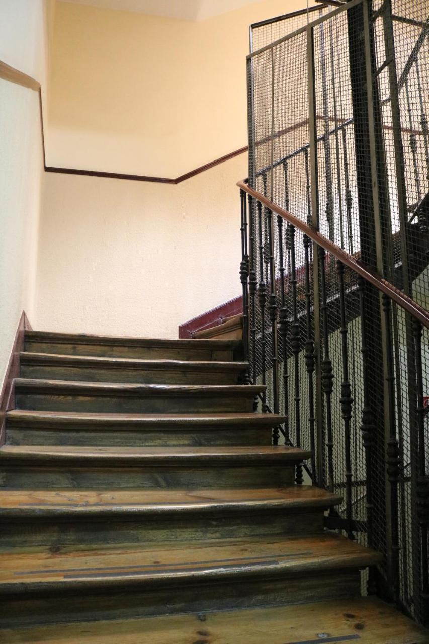 Fuencarral Rooms Madrid Eksteriør bilde